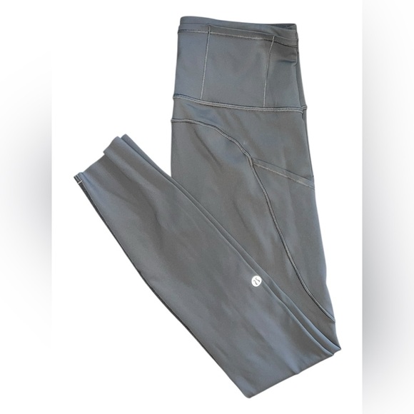Lululemon Fast and Free Reflective Gray Leggings Size 4 - Picture 1 of 3